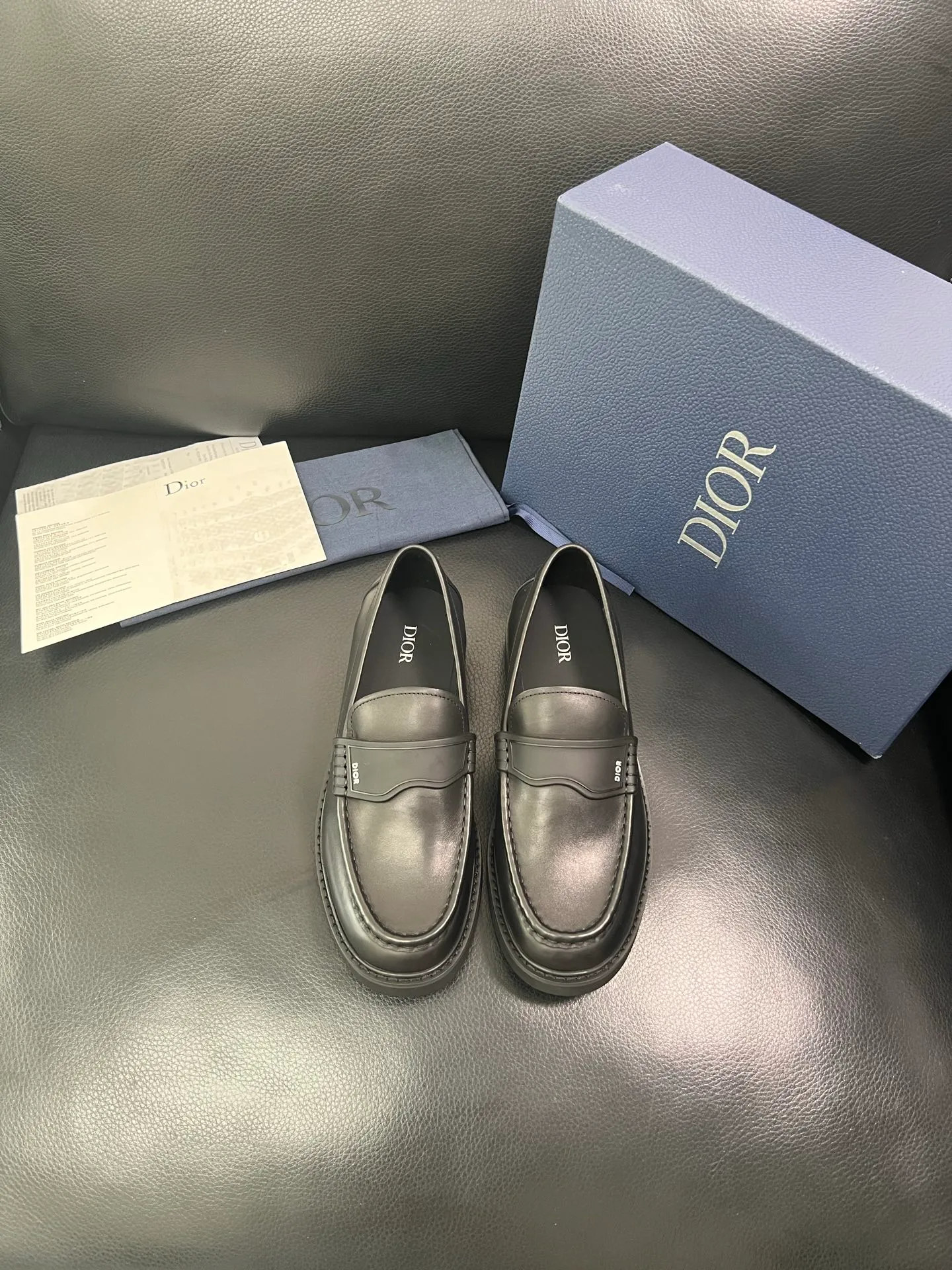 Men's men's shoes💰860 Dior top crafts Dior counter synchronization, original factory configuration, original cowhide fabric imported from Italy, breathable and comfortable imported water-dyed cow lining, sole: original factory special supply original sole super comfortable, original factory with single goods high quality, you can enter and exit the counter at will, welcome to compare counter synchronization, code number 39-44 (order 38 45) 85853